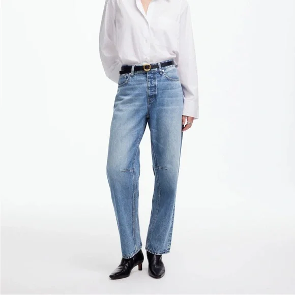 Madewell’s The Darted Barrel-Leg Jean - Dobbins Wash 27 - Picture 1 of 6